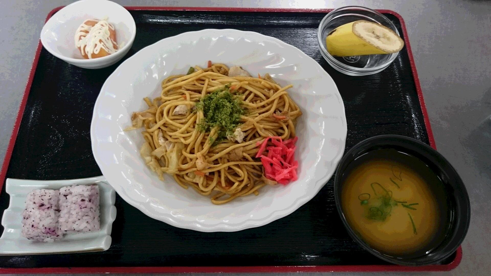 10みんな大好き焼きそば